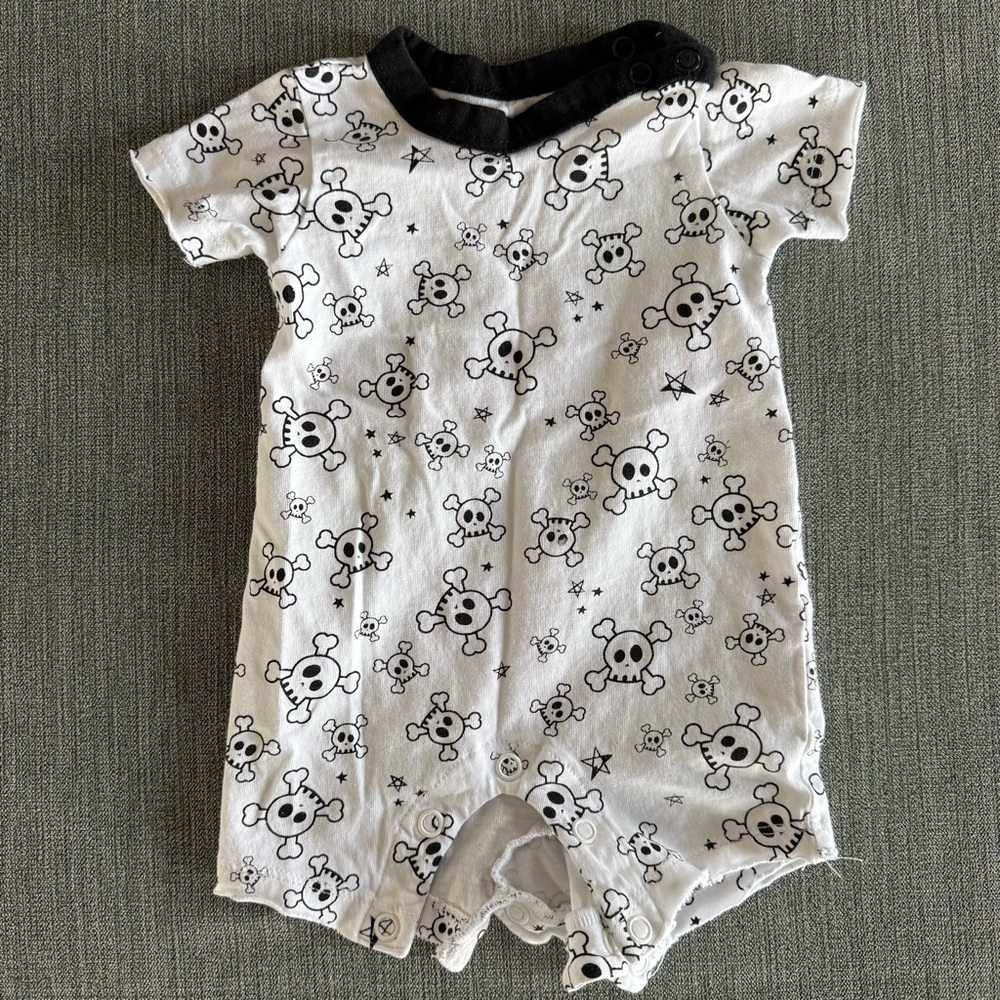 Newborn Bundle - Picture 4 of 15